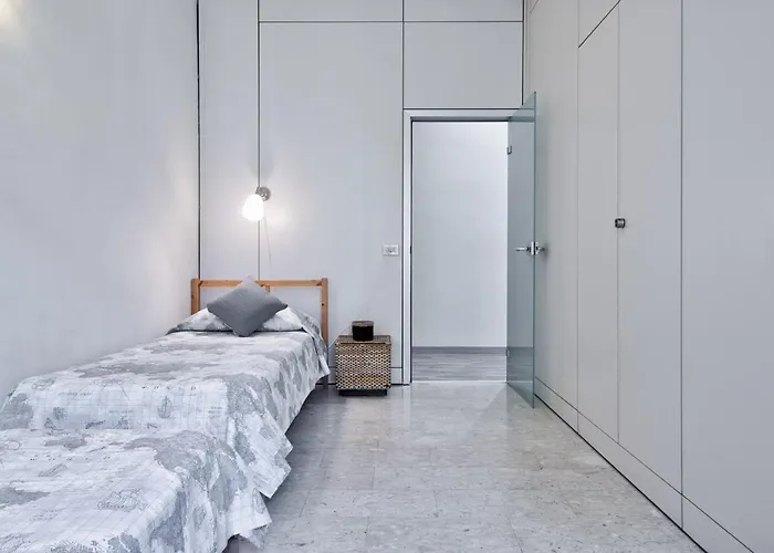 Acadamis - 4 Min A Piedi Da Porta Susa