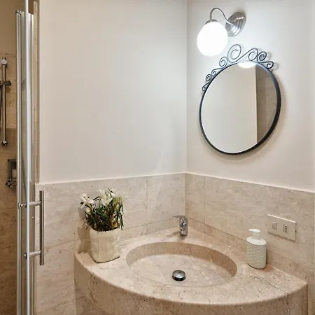 Acadamis - 4 Min A Piedi Da Porta Susa *