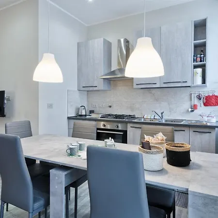 Acadamis - 4 Min A Piedi Da Porta Susa