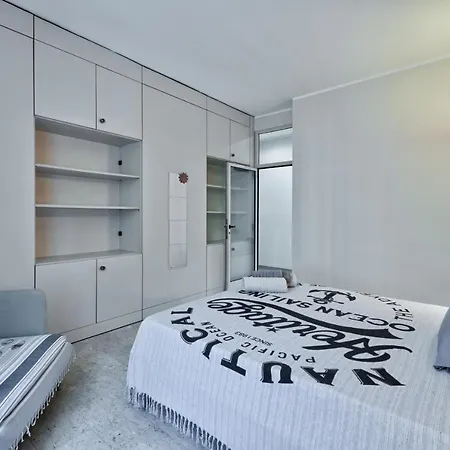 Acadamis - 4 Min A Piedi Da Porta Susa * Turyn