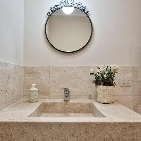 Acadamis - 4 Min A Piedi Da Porta Susa Daire