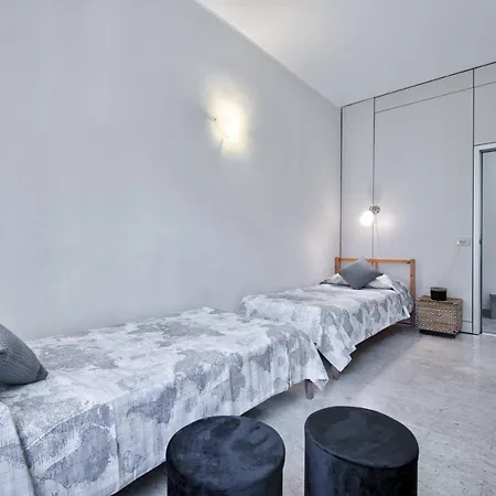 Acadamis - 4 Min A Piedi Da Porta Susa * Turyn