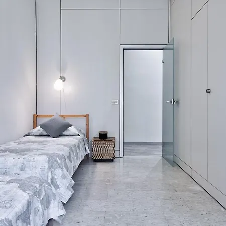 Acadamis - 4 Min A Piedi Da Porta Susa