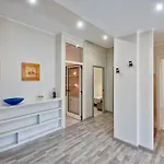 Апартаменты Acadamis - 4 Min A Piedi Da Porta Susa Турин