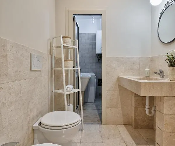 Acadamis - 4 Min A Piedi Da Porta Susa Apartamento Turín